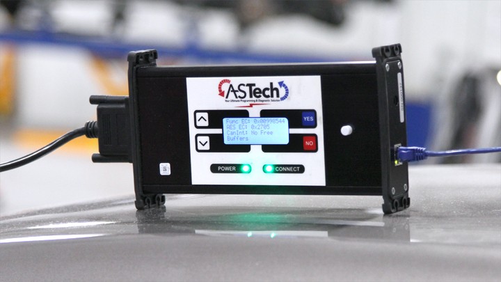 OEM Scan Tool Displaying Diagnostic Data