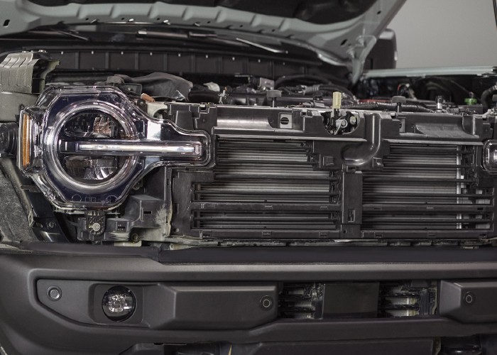 Electric water pump actuator test being performed with a car scan tool