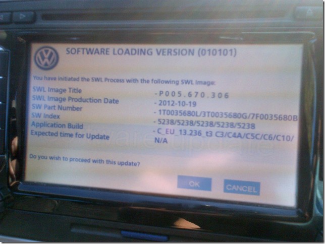 VCDS Interface Connecting to Car OBD-II Port